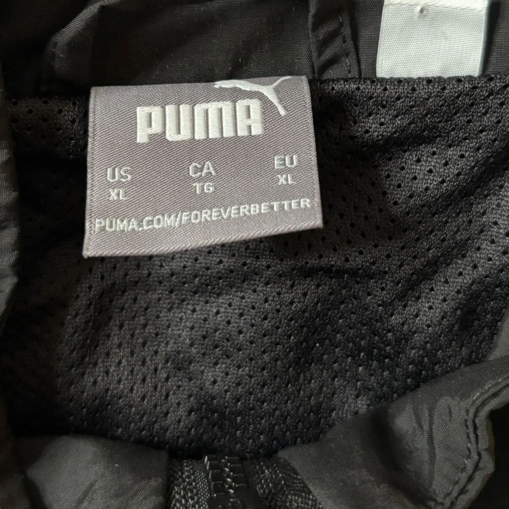 Puma Scuderia Ferrari Jacket Windbreaker Size XL‎